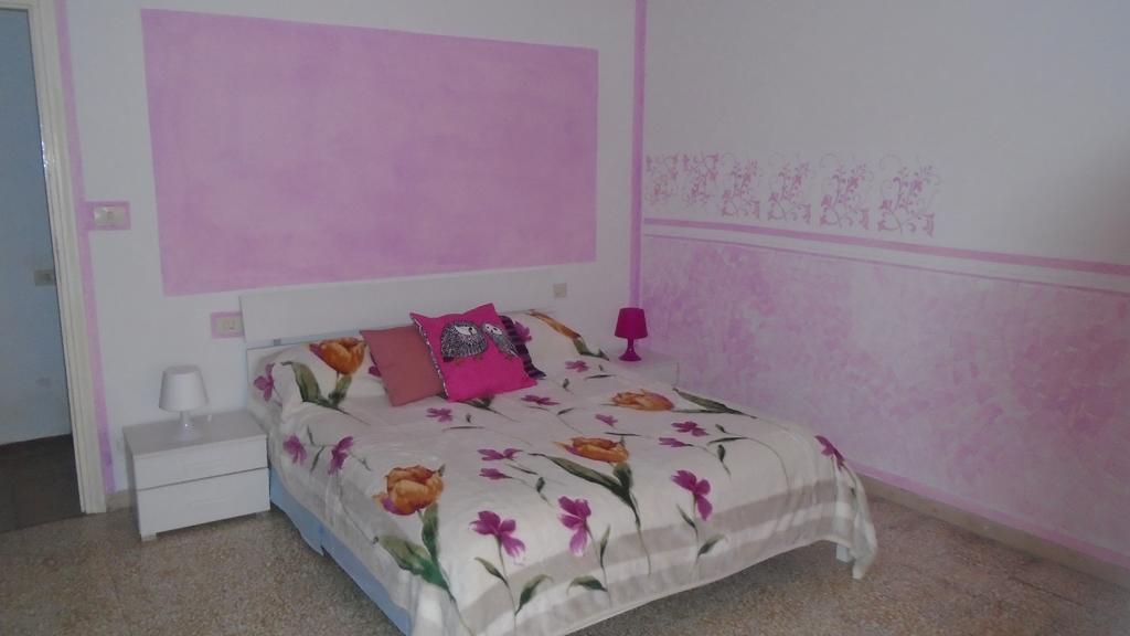 Tropical Bed&Breakfast Lucca Rom bilde