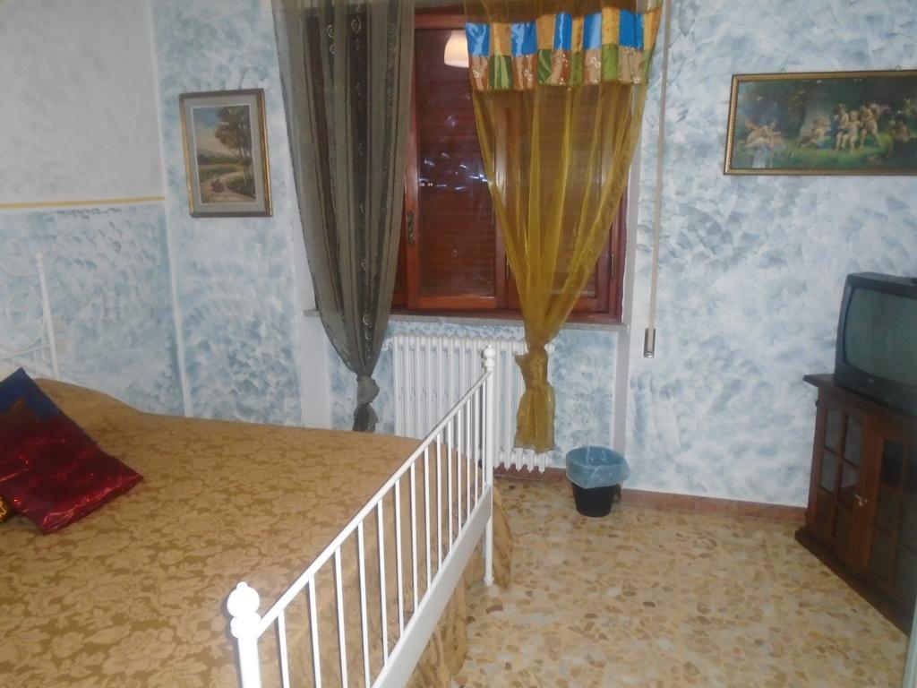 Tropical Bed&Breakfast Lucca Rom bilde