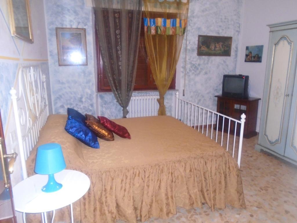 Tropical Bed&Breakfast Lucca Rom bilde
