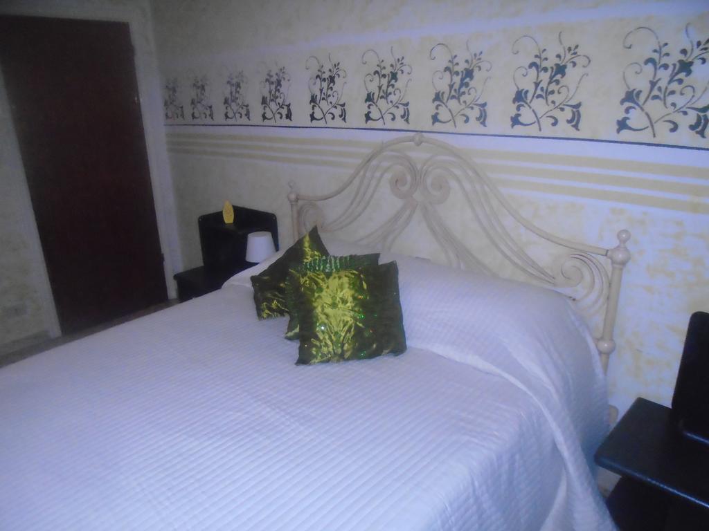 Tropical Bed&Breakfast Lucca Eksteriør bilde