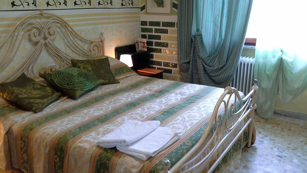 Tropical Bed&Breakfast Lucca Eksteriør bilde